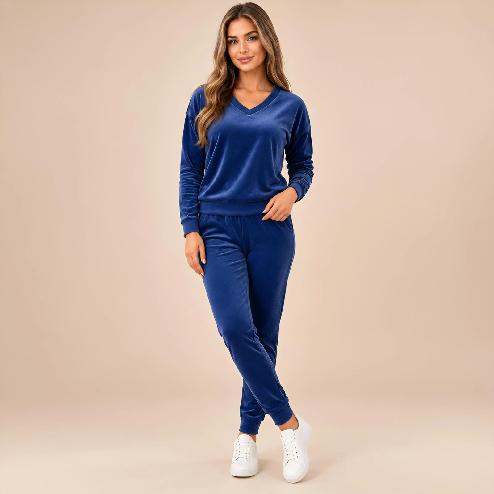 Granatowy komplet dresowy welurowy bluza V-neck + joggery - zdjęcie 4