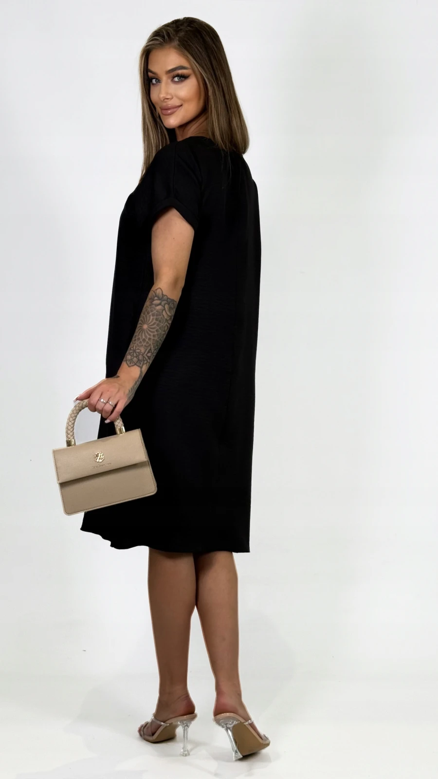 d345b5f2b367abf591dc2a9985f6c3f3.jpg